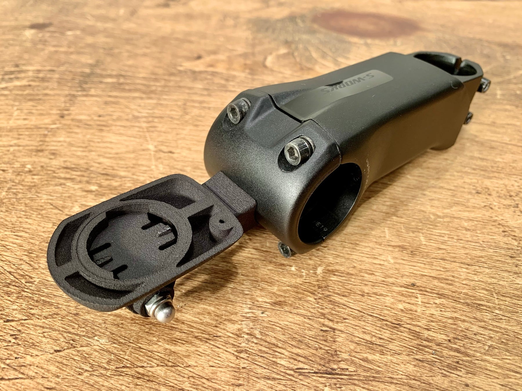 MagCAD Wahoo Elemnt Bolt GoPro Specialized Mount