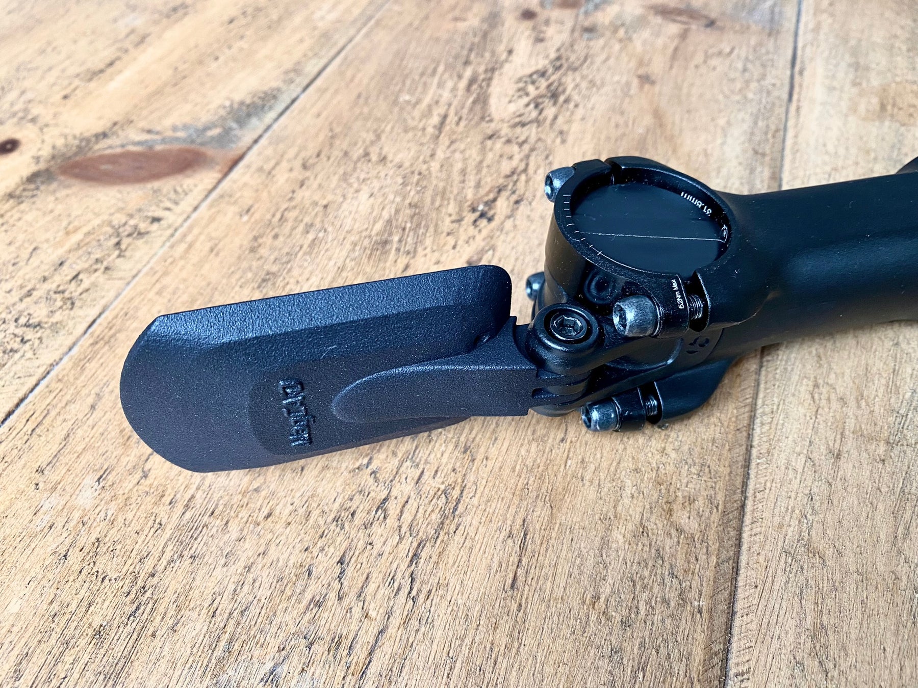 MagCAD Wahoo Elemnt Roam Blendr/BMC Mount - Short