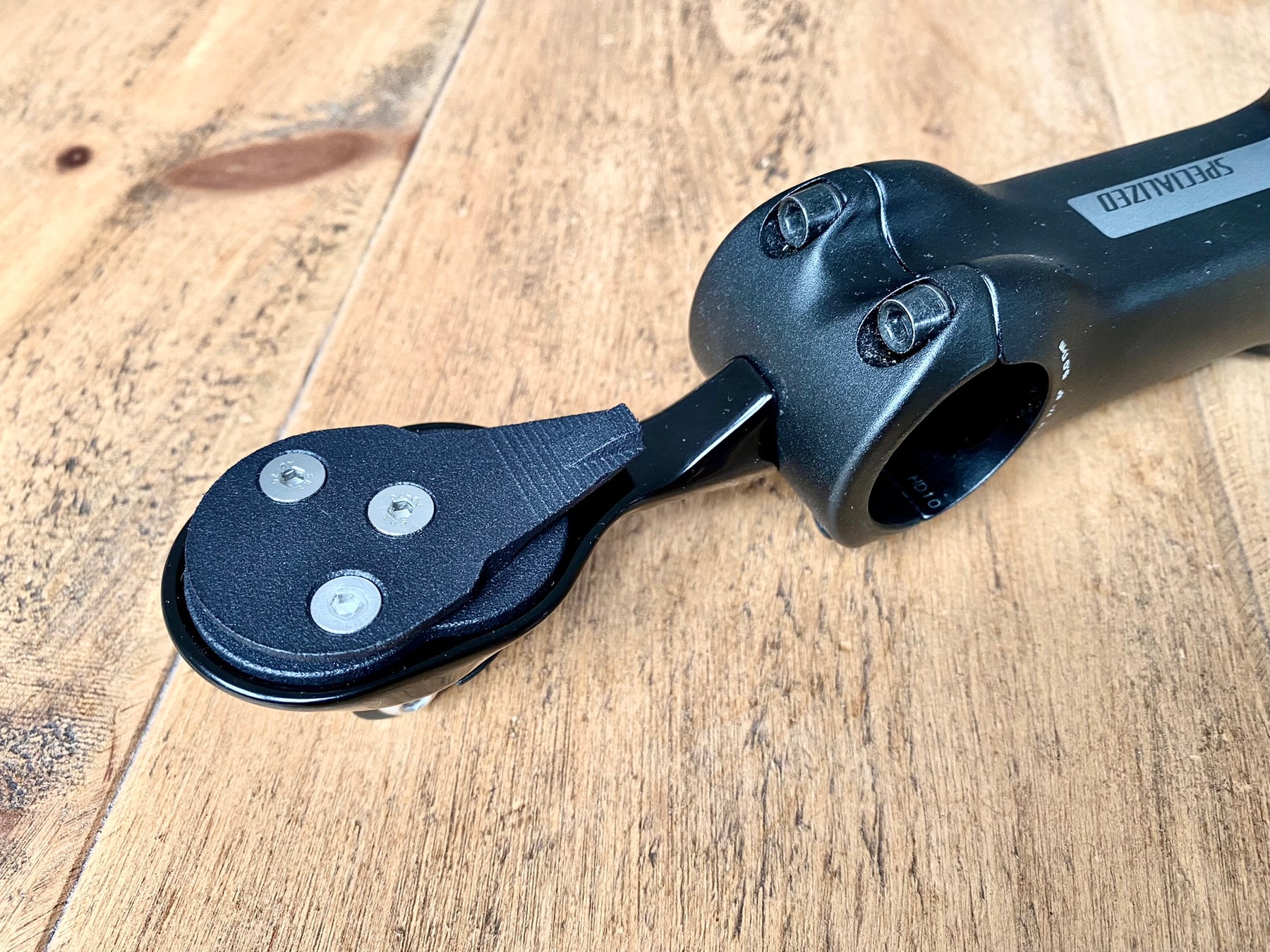 MagCAD Hammerhead Karoo 3 Specialized Barfly Insert