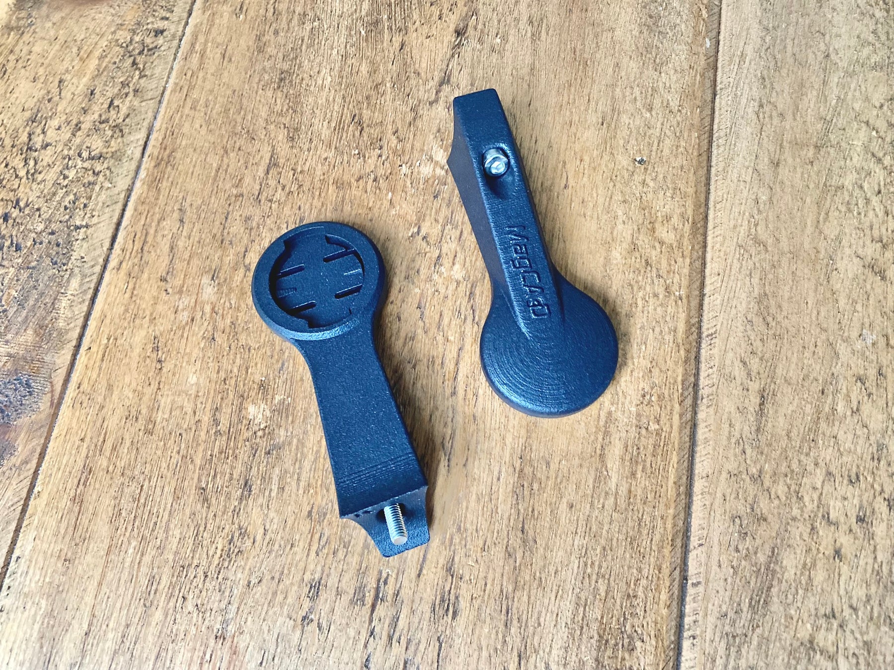 MagCAD Garmin 1050 Roval Alpinist Mount