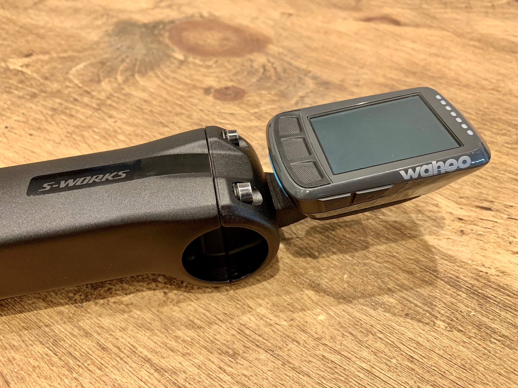 MagCAD Wahoo Elemnt Bolt Specialized Mount