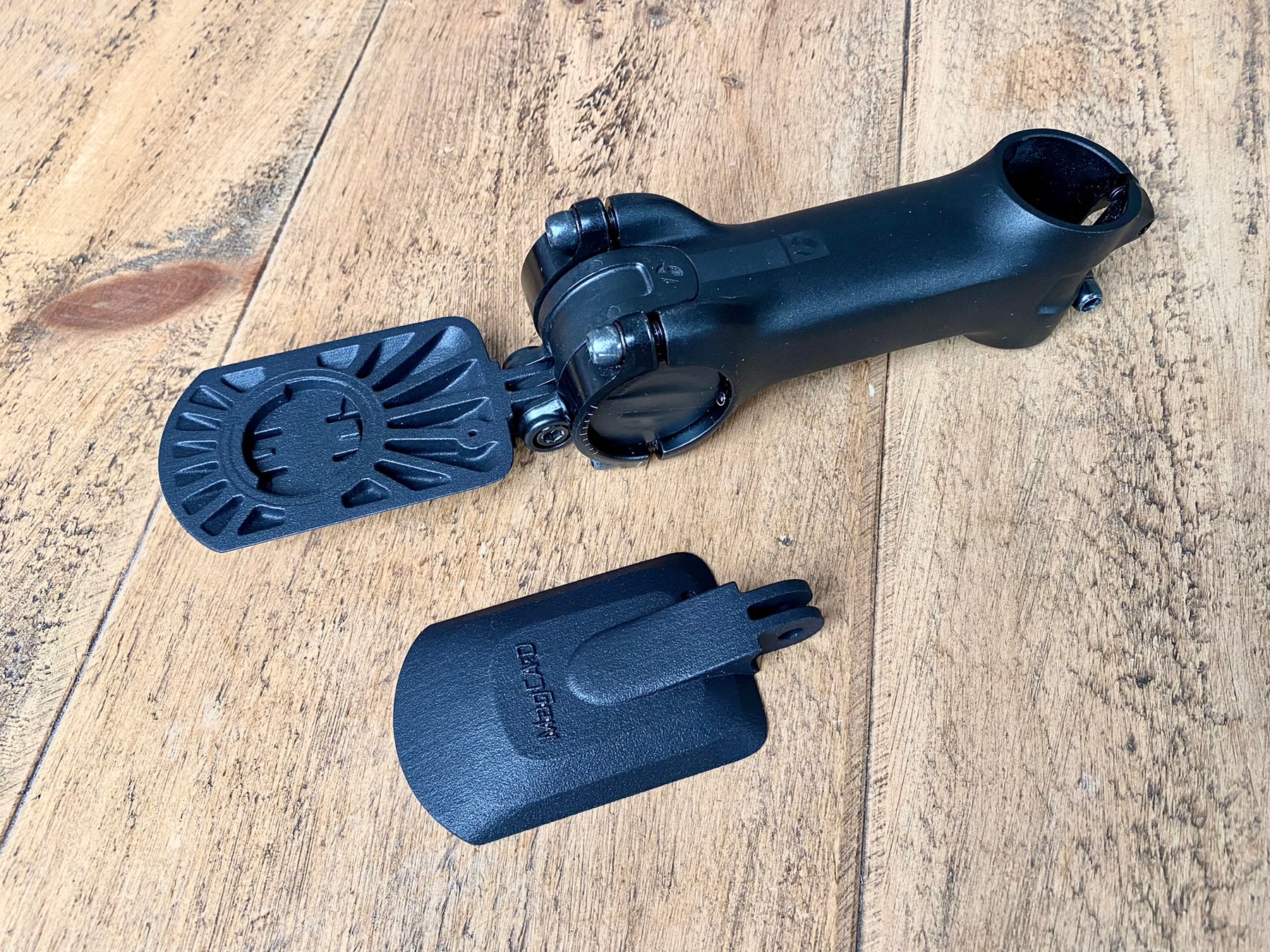 Corki Cycles Supporto Reggimanubrio Per Wahoo ELEMNT BOLT/ROAM/MINI – Regolabile In Alluminio, 35g