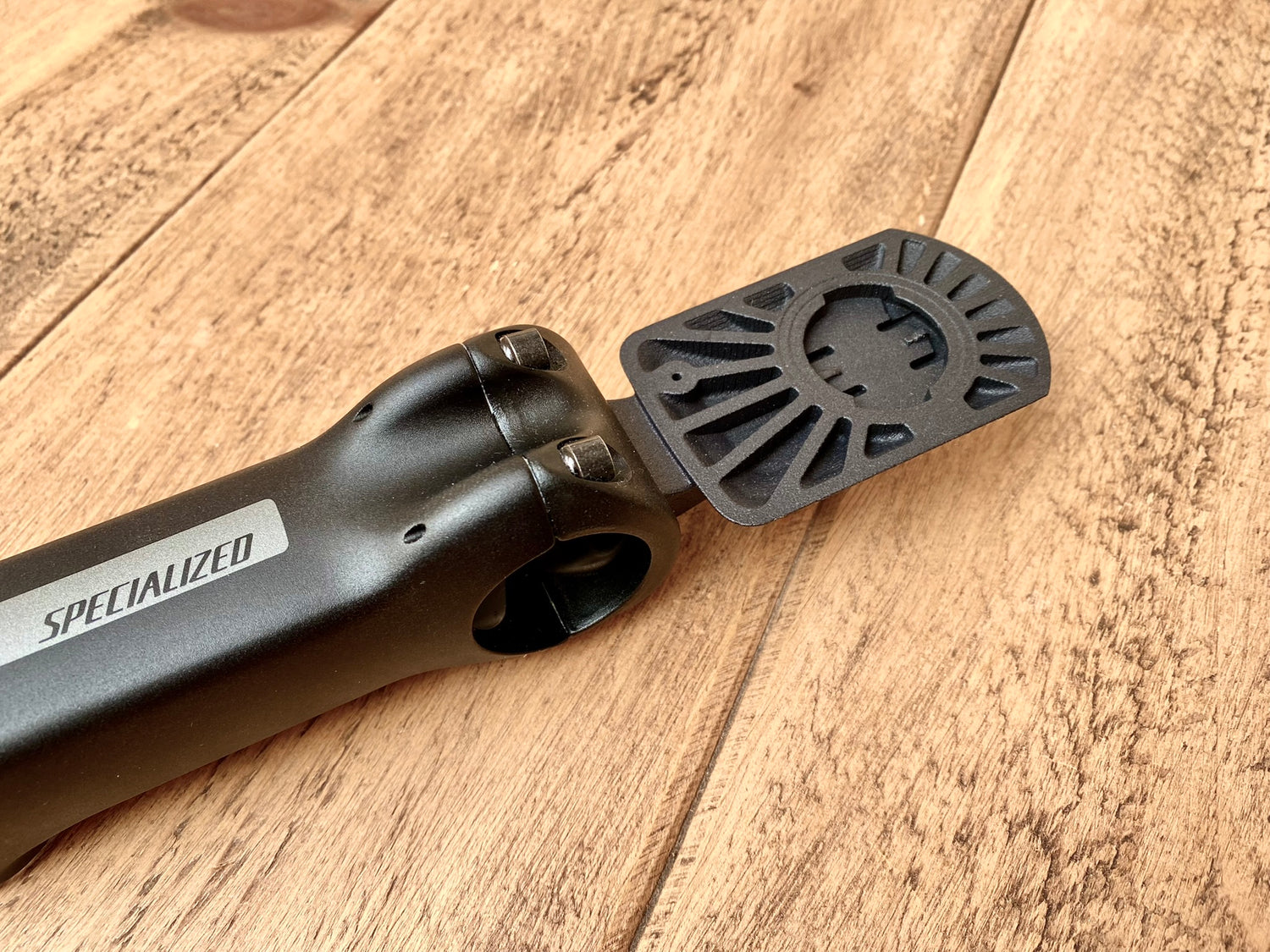 MagCAD Wahoo Elemnt Bolt V2 Cervelo S5 Mount