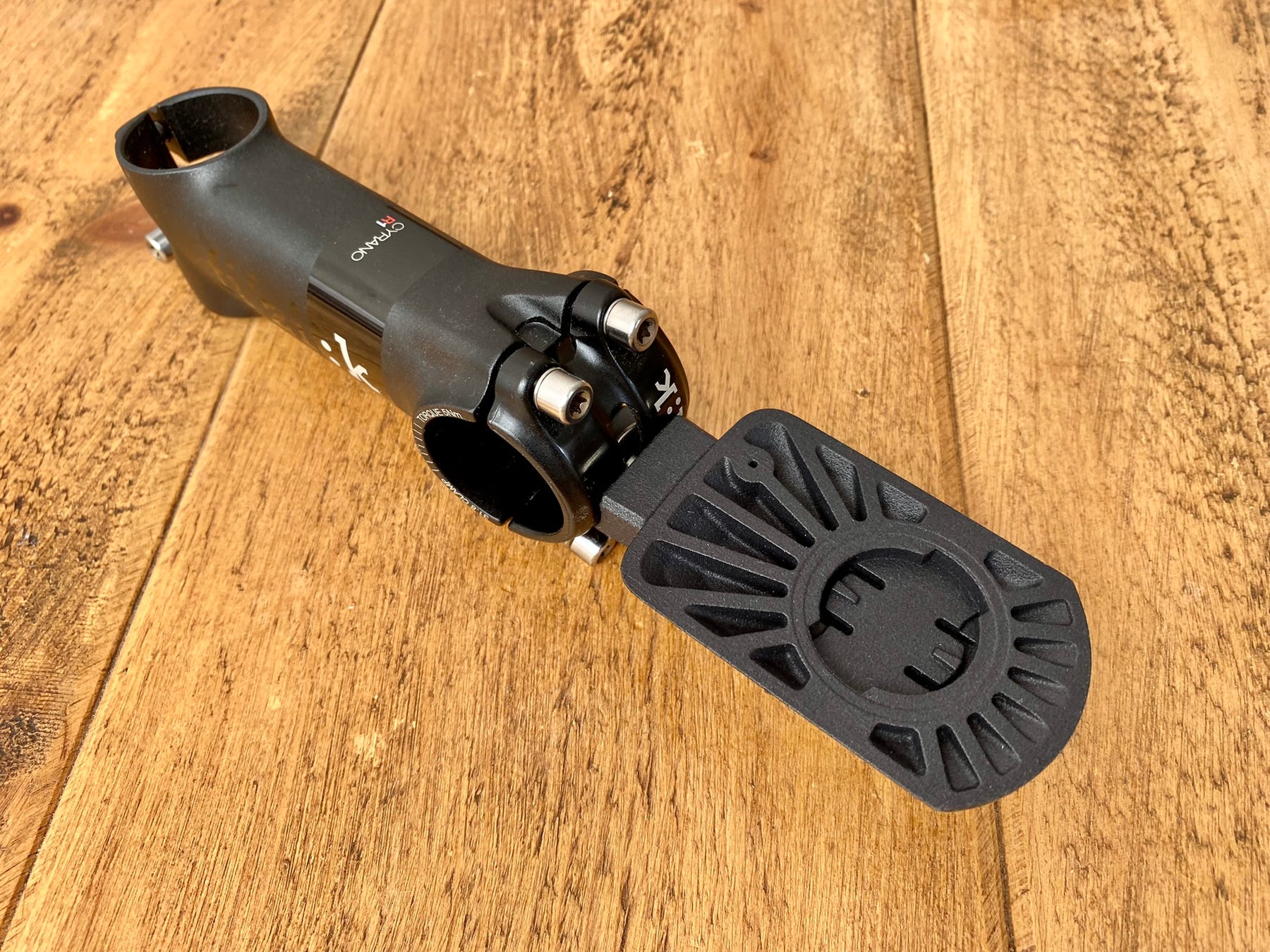 MagCAD Wahoo Elemnt Roam GoPro Direct Mount1